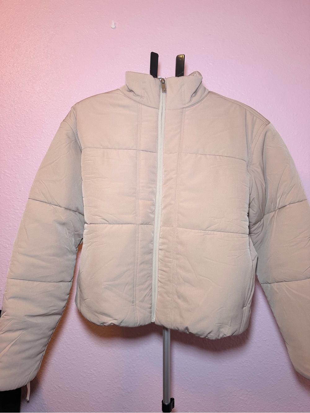 Travis Matthew Mont BlancWomen's Light Beige Puffer Jacket - Casual Quilted Coat